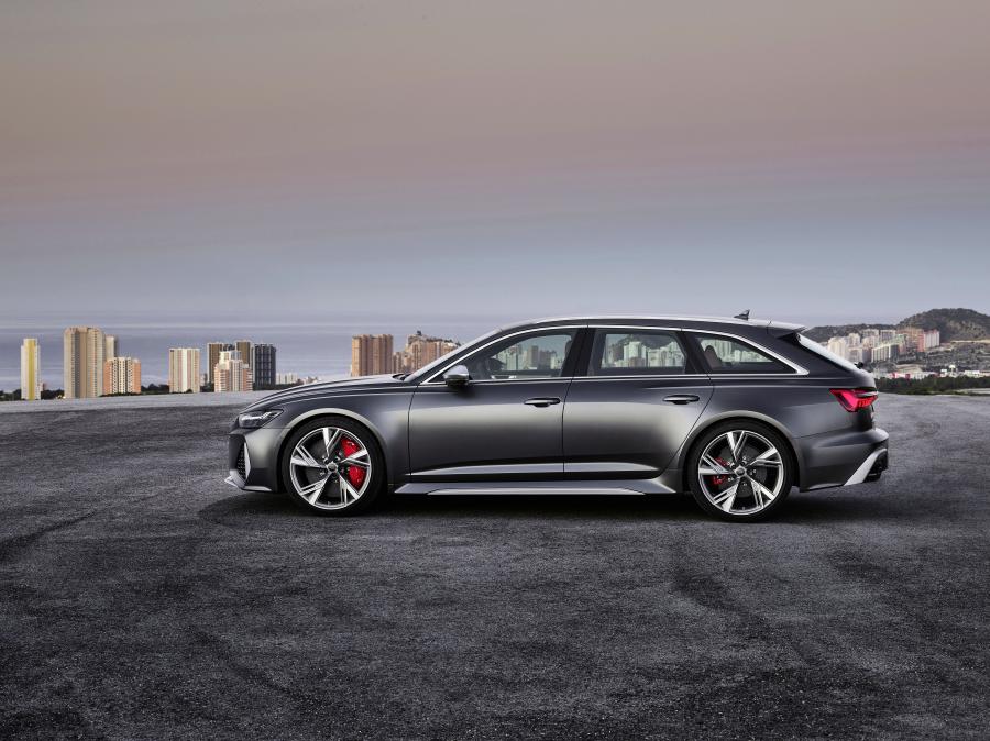  Audi RS6 Avant (C8) 2019 года  (WW) (фото 34 из 46)